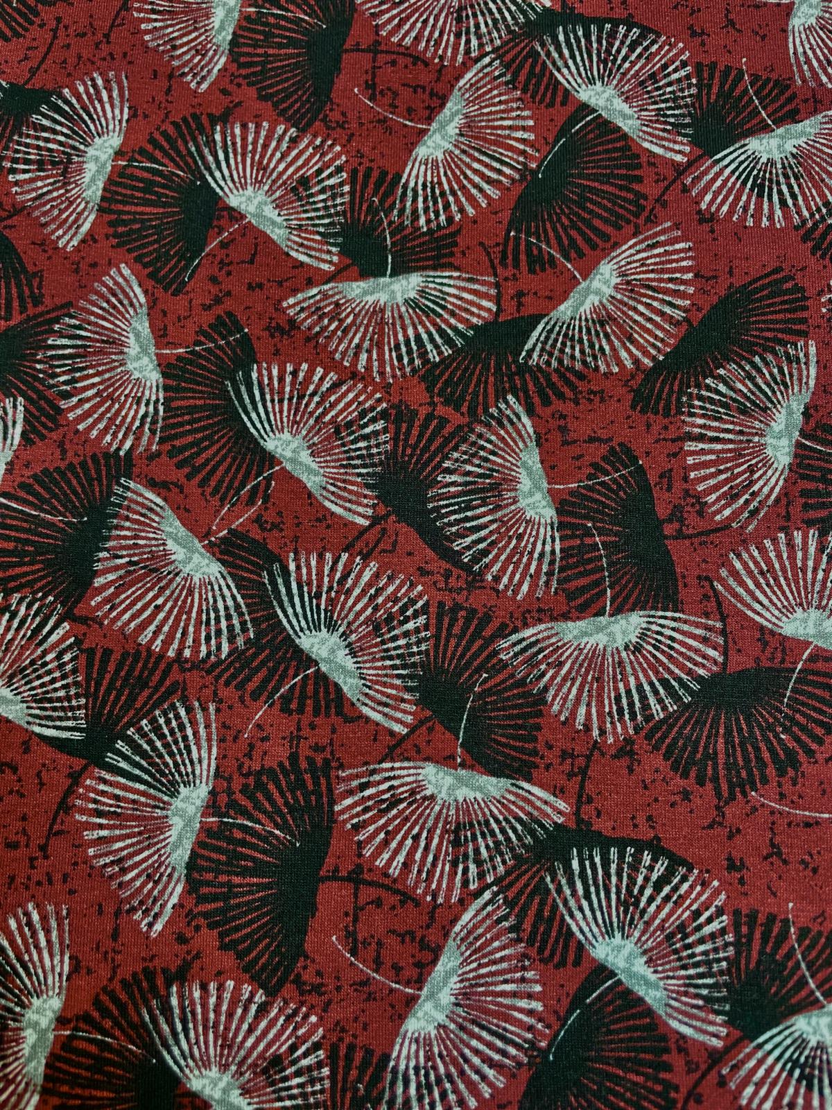 Viskose Jersey "Gothic Dandelion" rot / schwarz mit Pusteblumen